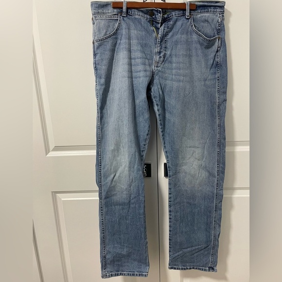 WRANGLER -RETRO® SLIM FIT STRAIGHT LEG JEAN - Picture 3 of 6